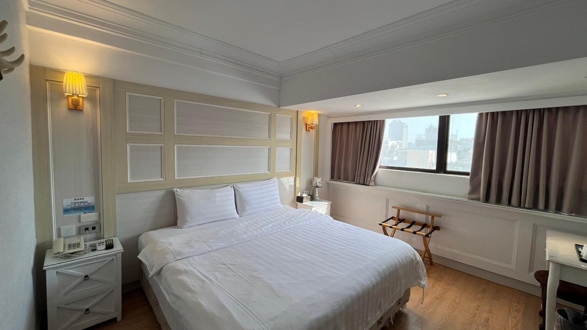 Migo Hotel Taichung Exterior photo